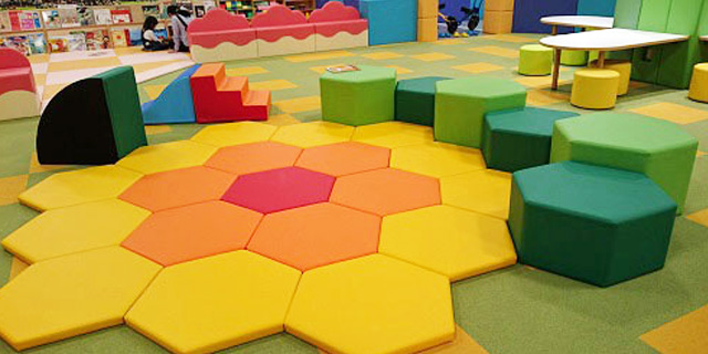 ジアウトレット広島 遊び王国ぴぃかぁぶぅ